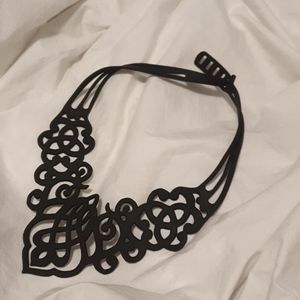 Ladygum necklace